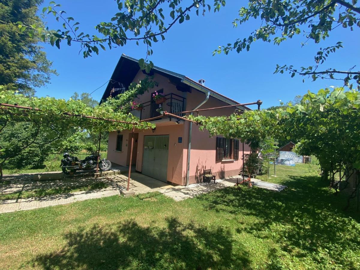 Ferienwohnung Liammarco Plaški Exterior foto