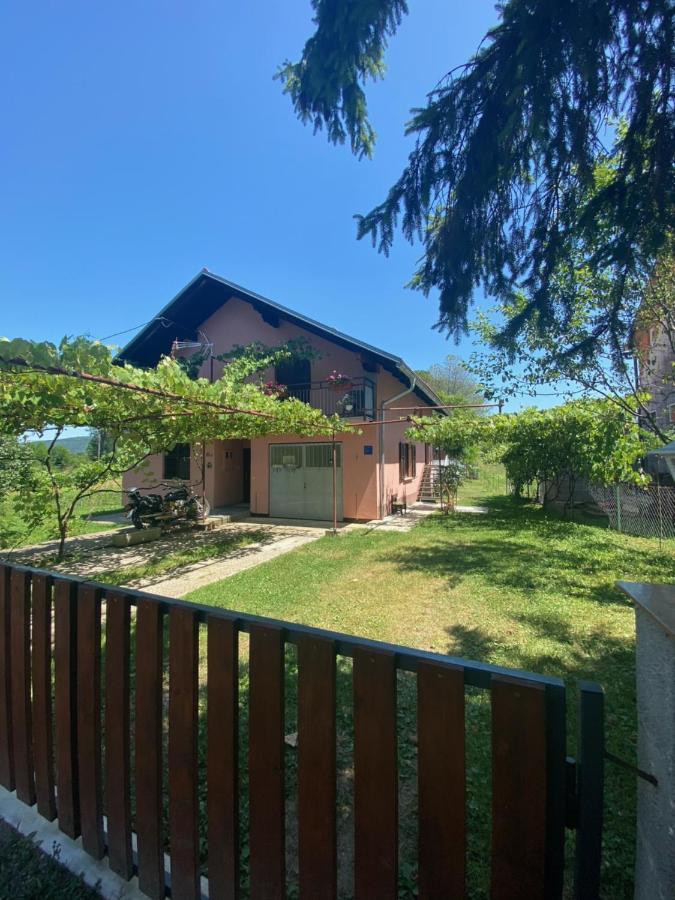 Ferienwohnung Liammarco Plaški Exterior foto